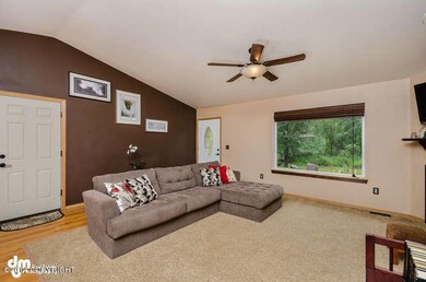 5941 W Raspberry Loop Wasilla-small-005-
