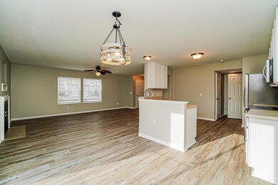 5080 Maple Valley Dr, Columbus, OH 43228 - photo 6