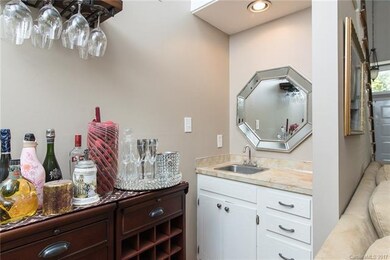 Wet bar in living room - convenient to screened po