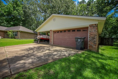 309 Echo Ln, Lufkin, TX 75904 - photo 5