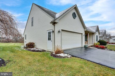 160 N Cacoosing Dr, Reading, PA 19608 - photo 3