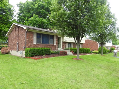 5510 Idlewood Ln, Louisville, KY 40291 - photo 5