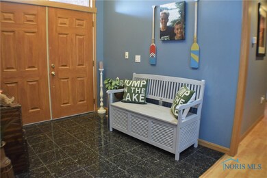 807 Challenger Memorial Dr, Woodville, OH 43469 - photo 6