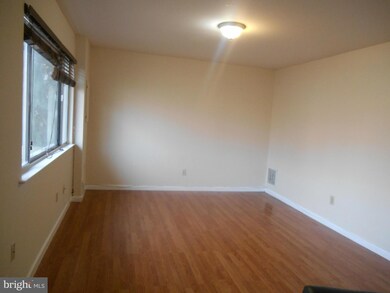 8013 Capistrano Place unit B, Alexandria, VA 22309 - photo 3