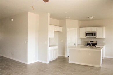 15948 Lasso Cir, McLoud, OK 74851 - photo 6