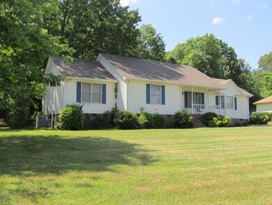 111 Lantern Ln, Shelbyville, TN 37160 - photo 4
