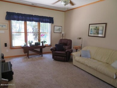 living area 2