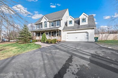 1327 Whispering Hills Ct, Effort, PA 18330 - photo 2