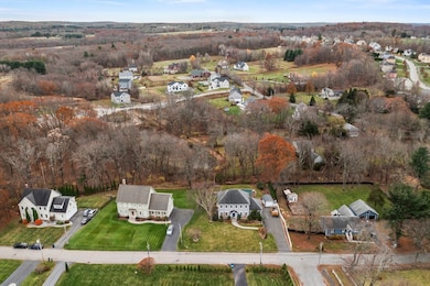 24 Brook St, Shrewsbury, MA 01545 - photo 6