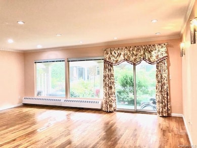 12-31 Robin Ln unit Triplex, Bayside, NY 11360 - photo 6