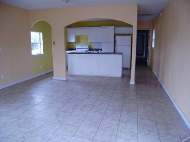 607 Centre St, San Marcos, TX 78666 - photo 2