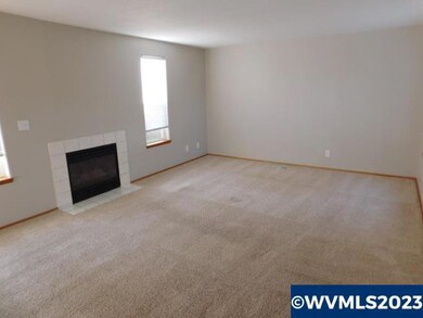 916 Sagrada Cir N, Keizer, OR 97303 - photo 2