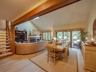 919 Murphys Rd unit B, Hartford, VT 05001 - photo 6