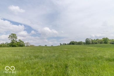 **10 Meadowbrook Dr, New Castle, IN 47362 - photo 3