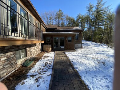 119 Greenwood Cir, Milford, PA 18337 - photo 2