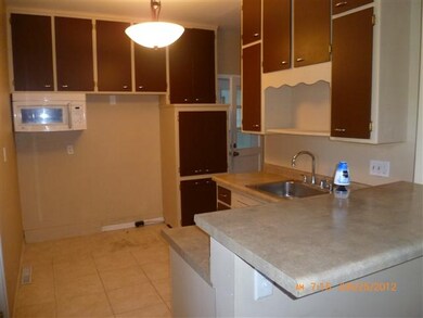 131 State St, Oregon, WI 53575 - photo 4