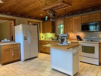 7 Enterprise St, Lisbon Falls, ME 04252 - photo 4