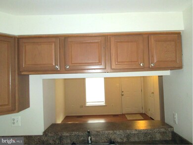 34 Trailwood Rd, Nottingham, MD 21236 - photo 4