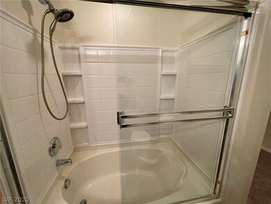 Primary Bathroom Large Garden Tub, low maintenance