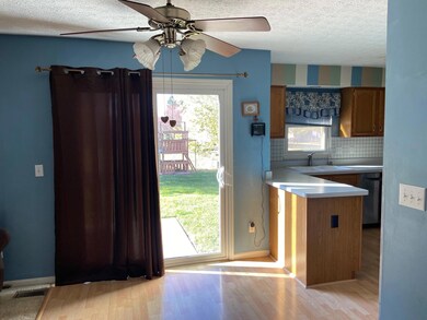 Kitchen/Eating Space