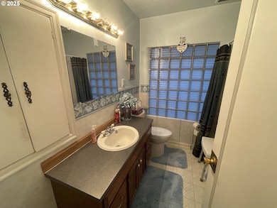 615 Hager St, Heppner, OR 97836 - photo 6