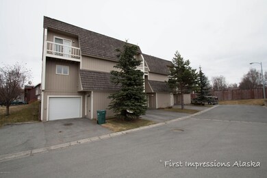 Walking Distance to Campbell creek!