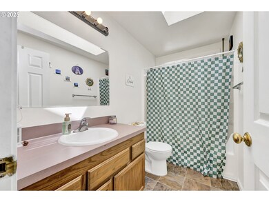 5911 A St, Springfield, OR 97478 - photo 6