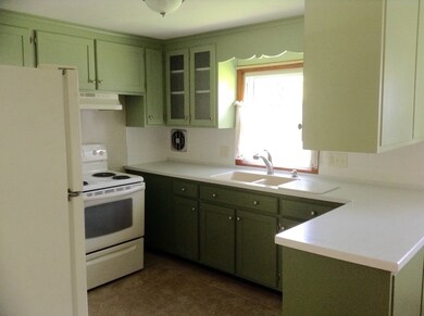 1135 Burts Pit Rd, Florence, MA 01062 - photo 2