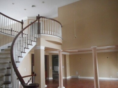 615 Hardwick Dr, Aurora, OH 44202 - photo 2