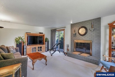 1030 Morningside Dr SE, Salem, OR 97302 - photo 7