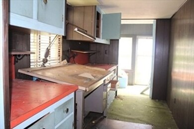 931 W Central St, Franklin, MA 02038 - photo 4