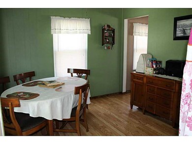 Dining Room. Large dining room is great space for 