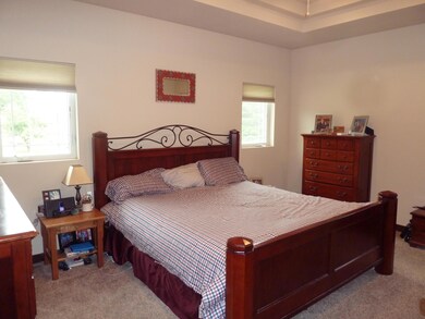 2608 5th St NE, Jamestown, ND 58401 - photo 7