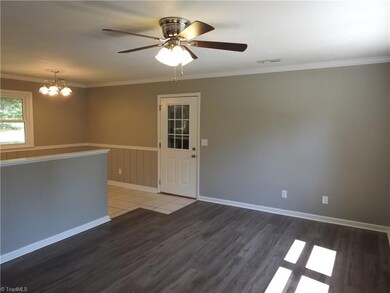 301 Northfield Dr, King, NC 27021 - photo 2