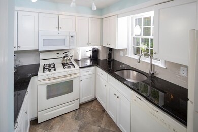 523 Washington St unit C7, Pembroke, MA 02359 - photo 3