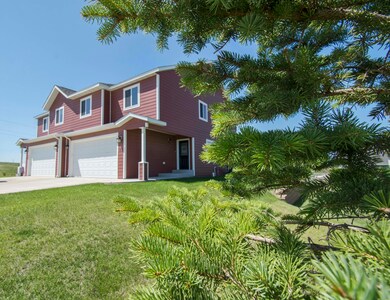 5805 Vanessa Ave, Williston, ND 58801 - photo 2