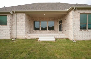1301 Carnoustie Dr, Ennis, TX 75119 - photo 5