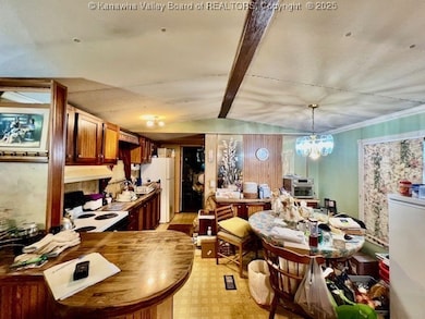 340 Tate Hollow Rd, Charleston, WV 25312 - photo 6