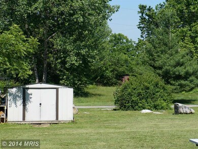 572 Hardesty Rd, Summit Point, WV 25446 - photo 5