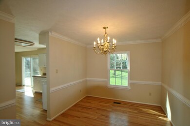 6703 King Lear Dr, Sykesville, MD 21784 - photo 4
