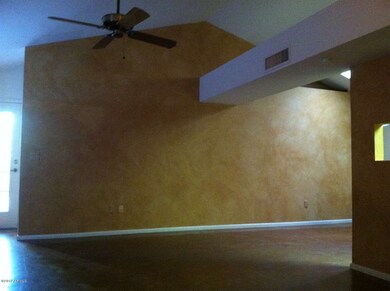 5 - Open Family Room