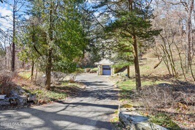 268 Cognewaugh Rd Cos Cob CT-print-009-0