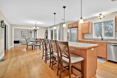 10 Griswold Rd, Ellington, CT 06029 - photo 4