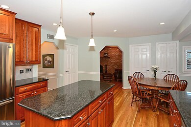 13136 Rounding Run Cir, Herndon, VA 20171 - photo 6