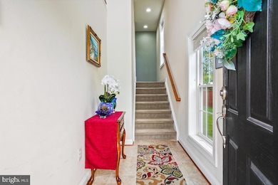 6894 Boothe Ln, Haymarket, VA 20169 - photo 2