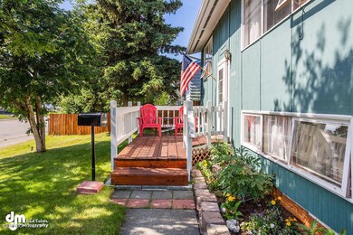 Front Deck_CG_1614-SMALL