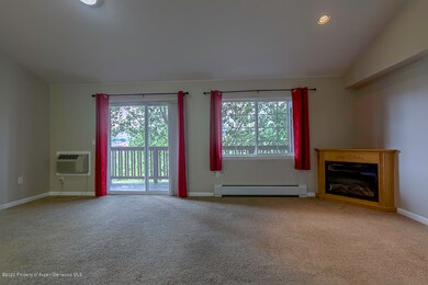 Living Room w Deck