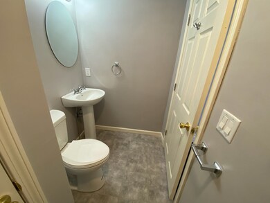 132 Pleasant St unit 6, Woburn, MA 01801 - photo 3