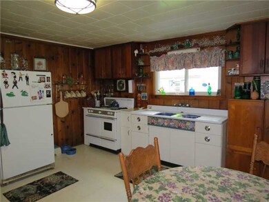 515 Euclid Ave, Saegertown, PA 16433 - photo 3