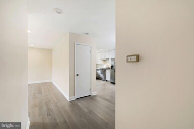 13511 Turkey Branch Pkwy, Rockville, MD 20853 - photo 6